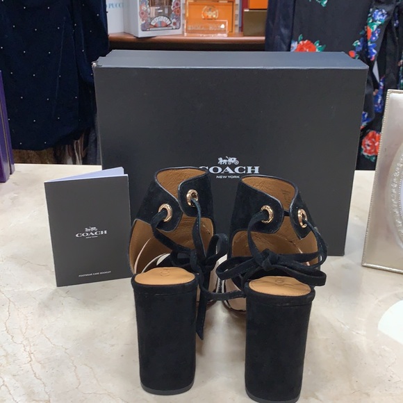 COACH 1941 SANDALS LIKE NEW MINETTA SNAKE AND SUEDE W/CHUNKY BLACK HEEL SIZE 8 - Picture 9 of 10